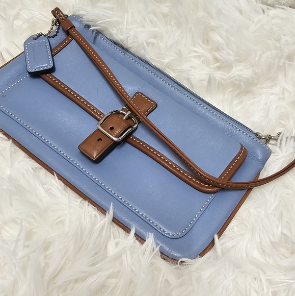 Coach Hampton Bag Classy Vintage Wristlet Blue Leather Authentic 💙 Buckle Snap